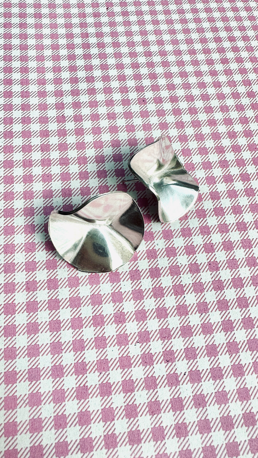 Miono by Catherine Merlin | Earrings Flower