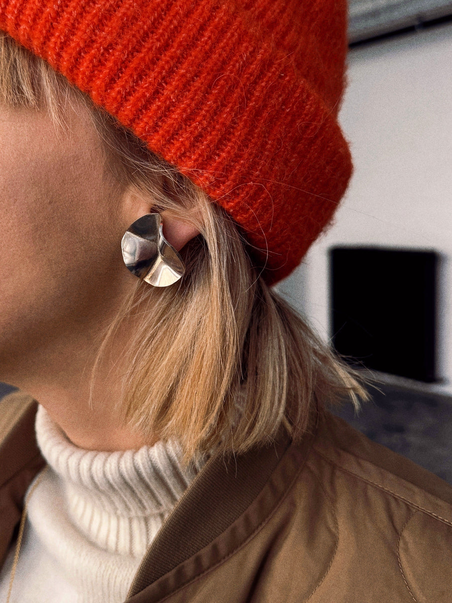 Miono by Catherine Merlin | Earrings Flower