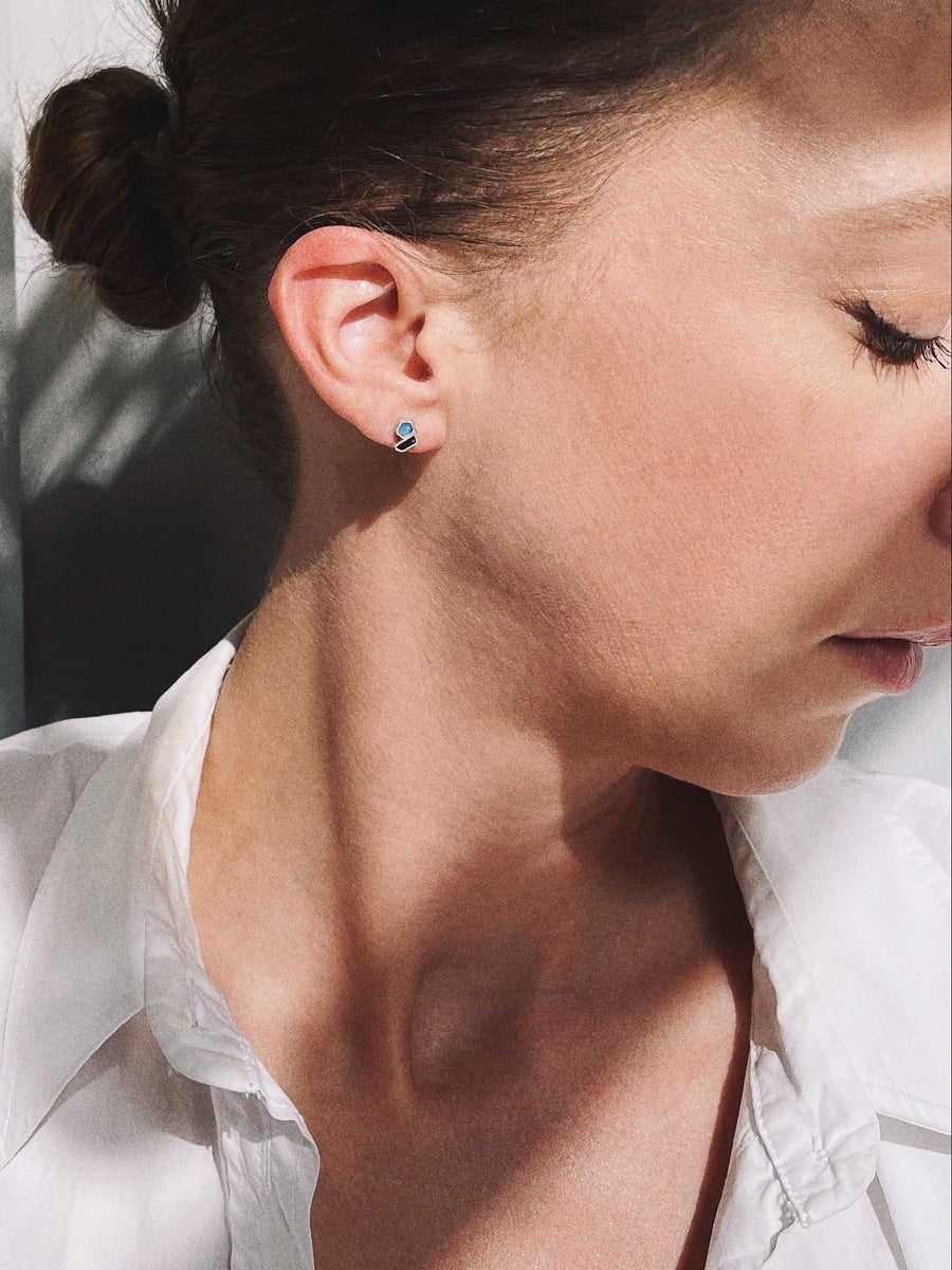 Sophie Gheeraert | Earrings Cellules with Enamel