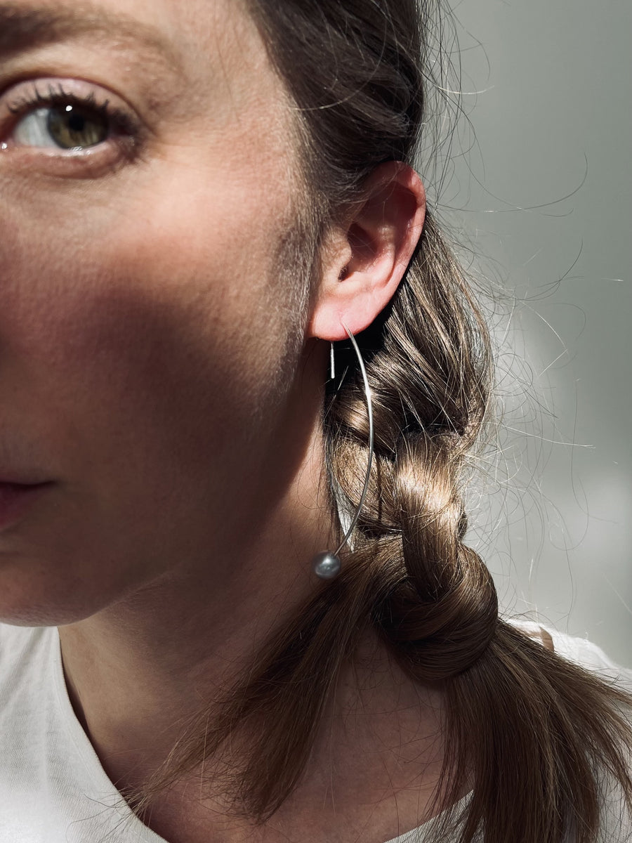 Miono by Catherine Merlin | Earrings Pearl