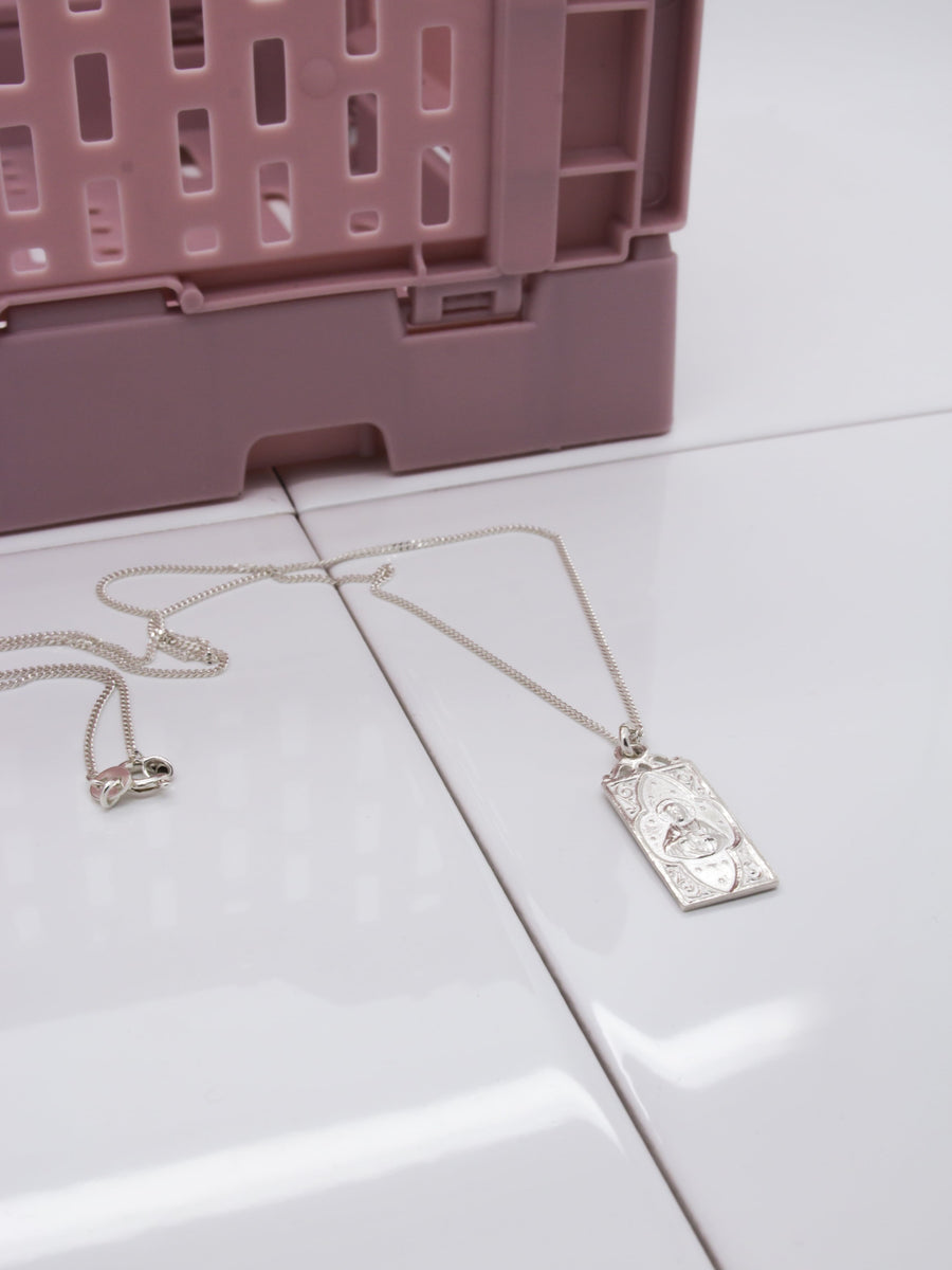Miono by Catherine Merlin | Necklace Médaillon I