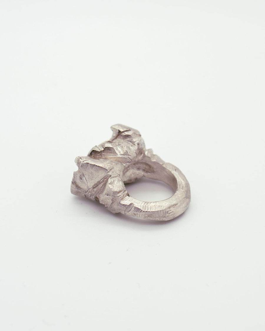 Or-Impact by Emilie Somers | Ring Big Rock Silver